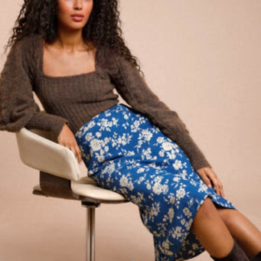 Rouje Blue and White midi skirt eu size 38